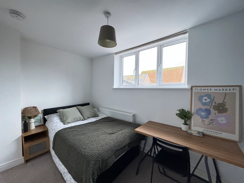 SPARE ENSUITE ROOMS- Monson Street - Bills Inclusive - Thumbnail 8